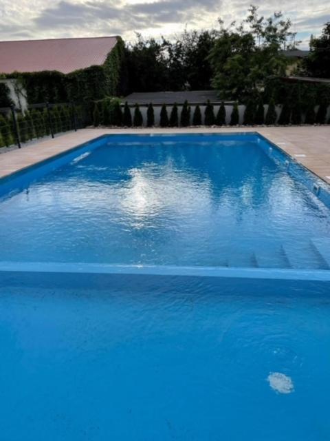 Bazén v ubytovaní Całoroczny Apartament Perłowa Przystań alebo v jeho blízkosti