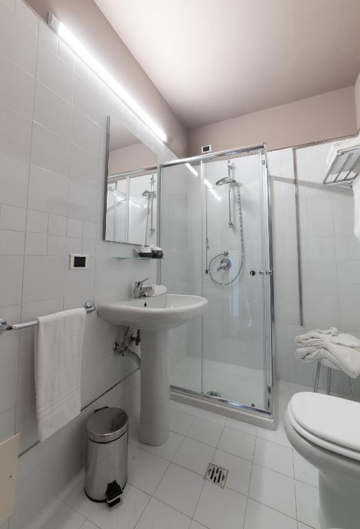 Koupelna v ubytování HOTEL QUERINI Business Hotel Sandrigo