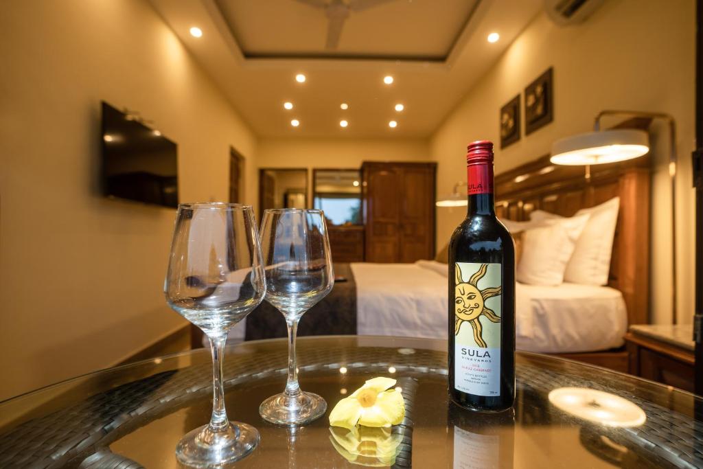 Nápoje v ubytování De Mandarin Beach Resort Suites & Villas, Candolim