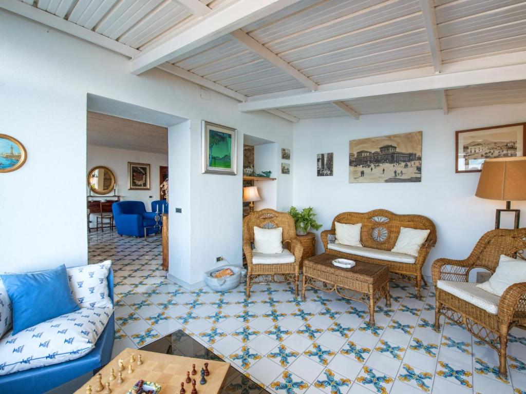 Posedenie v ubytovaní Villa Il Corallo by Interhome