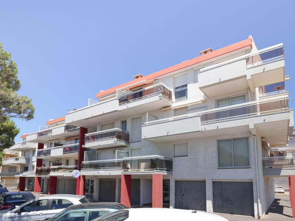 Budynek, w którym mieści się apartament