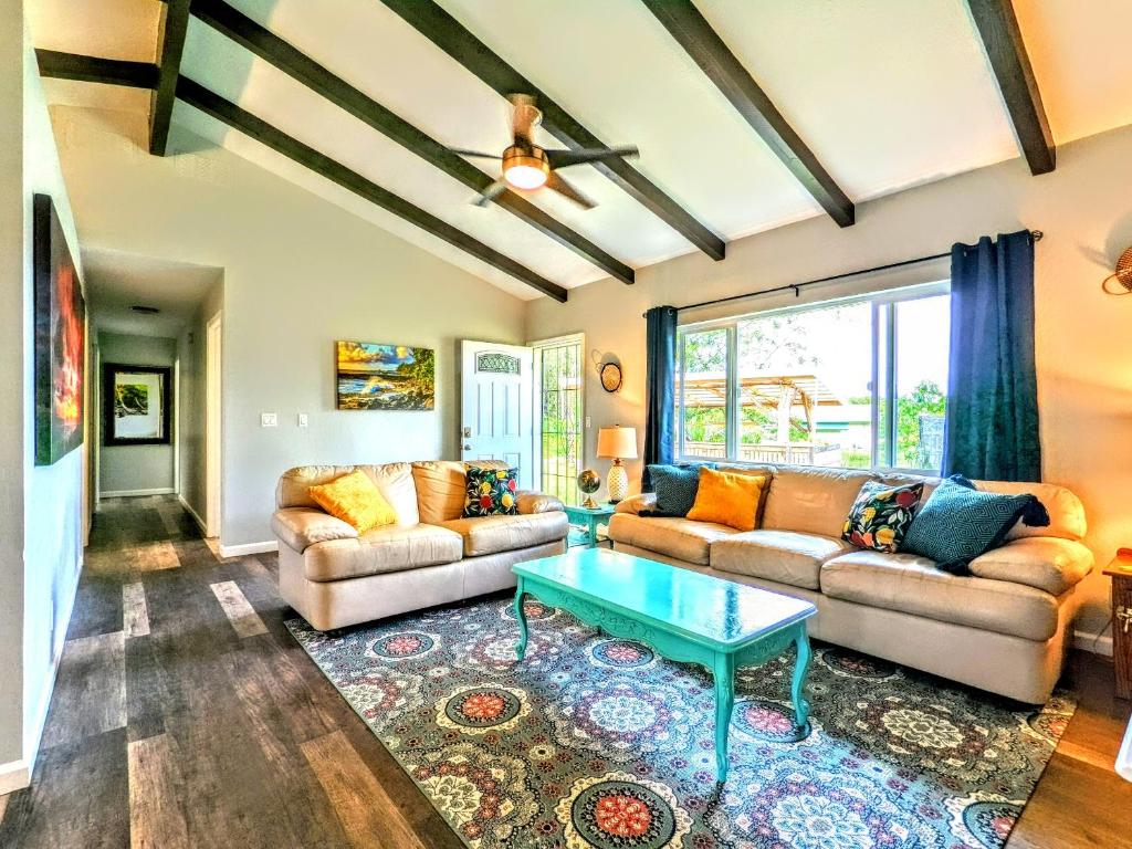 ShipmanHa'ena Beach Hale, Keaau (updated prices 2024)