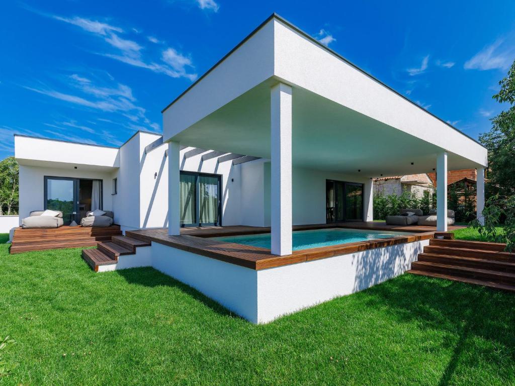 Bazén v ubytovaní Holiday Home Villa Valle by Interhome alebo v jeho blízkosti