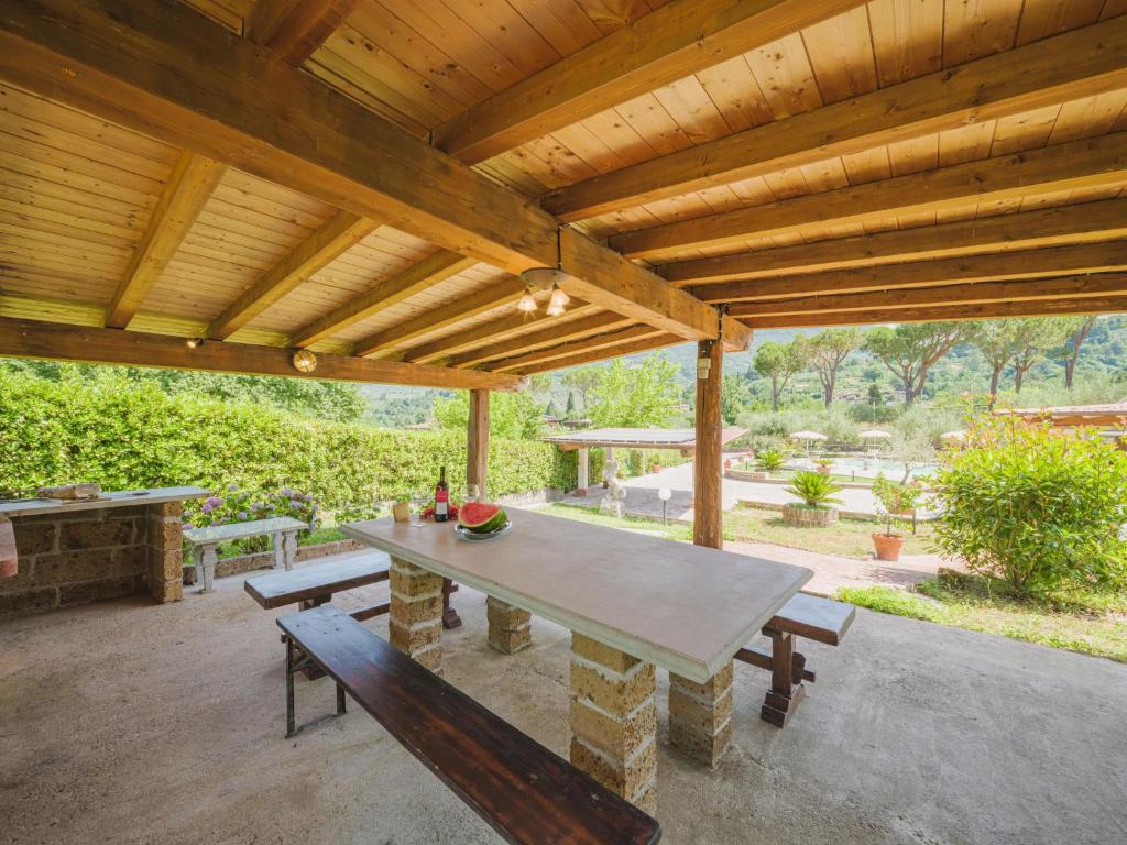 Vonkajšia záhrada v ubytovaní Holiday Home Versilia Holiday by Interhome