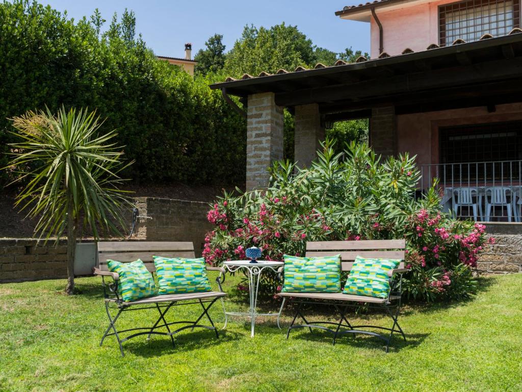 Ogród w obiekcie Villa Villa Bougainvillea by Interhome