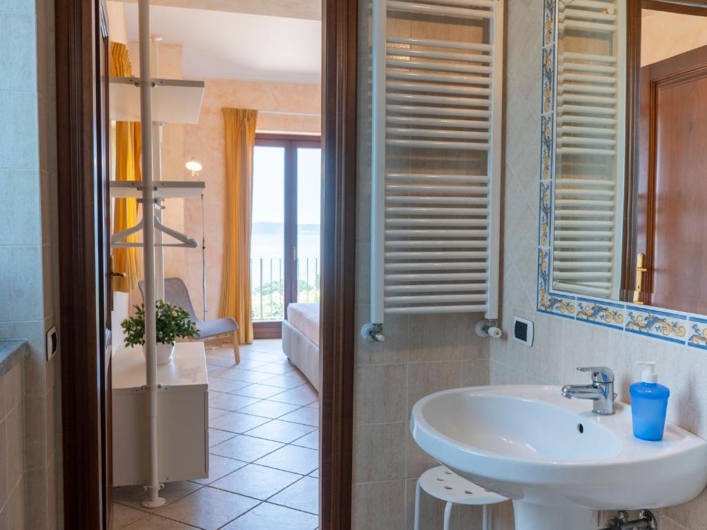 Łazienka w obiekcie Villa Villa Bougainvillea by Interhome