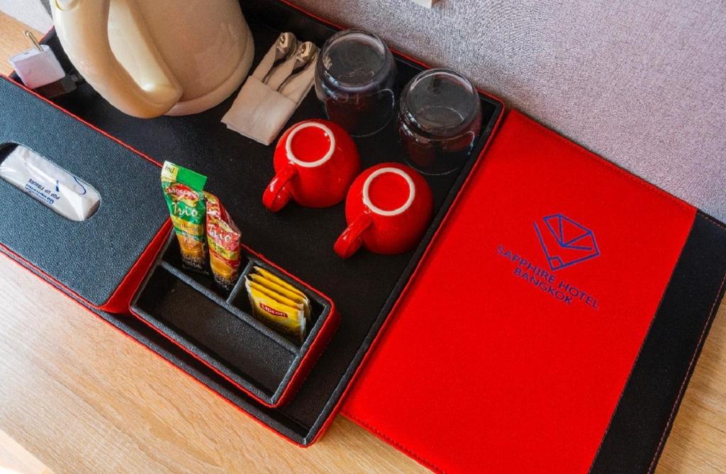 Sapphire Hotel Silom Bangkok - Resim 4