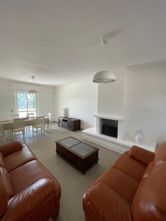 Część wypoczynkowa w obiekcie Villa Bella Luna with Pool - Puglia Mia Apartments