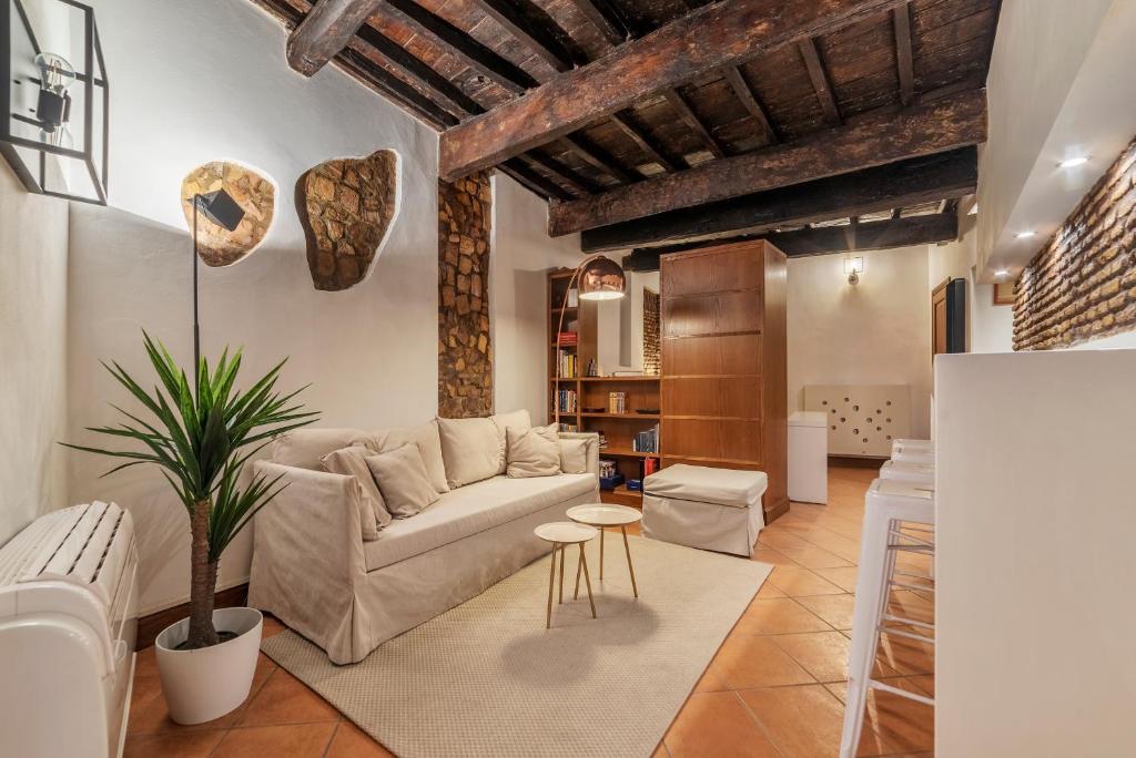 Heart of Trastevere Studio Flat, Rome – Updated 2024 Prices