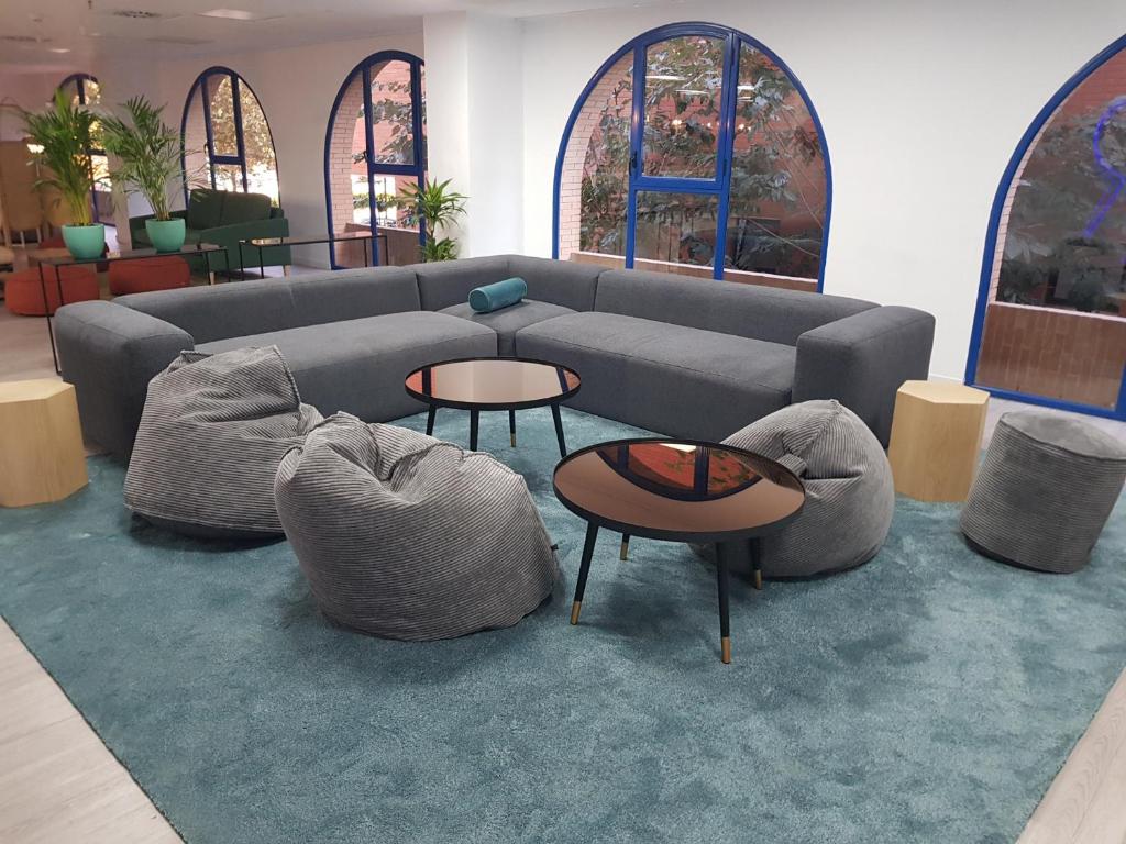 Albergue Juvenil Colegio Mayor Galileo Galilei, Valencia ...
