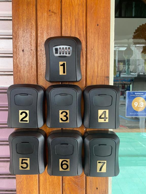 Boonnark Bed Night Bazaar no car parking - 17