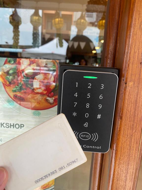 Boonnark Bed Night Bazaar no car parking - 14