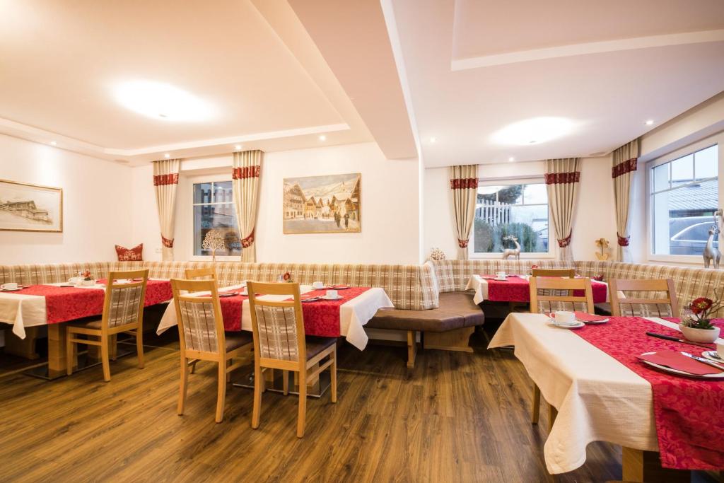 Restaurace v ubytování Pension Zum wilden Hannes