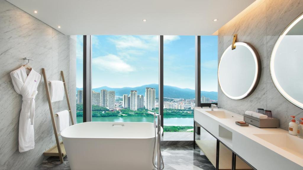 Koupelna v ubytování Crowne Plaza Quanzhou Riverview by IHG