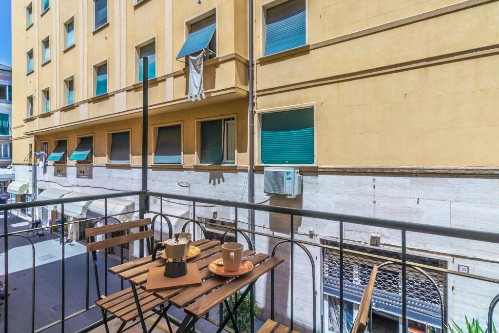 A balcony or terrace at CASA VERA Tra storia, mare e comodità