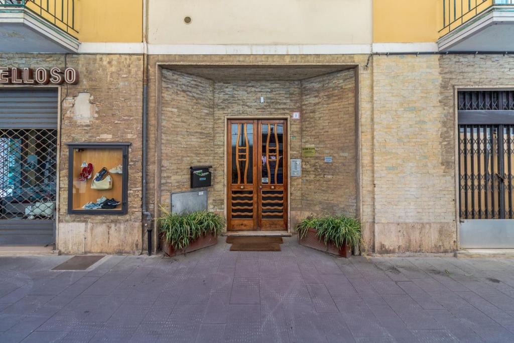 The facade or entrance of CASA VERA Tra storia, mare e comodità
