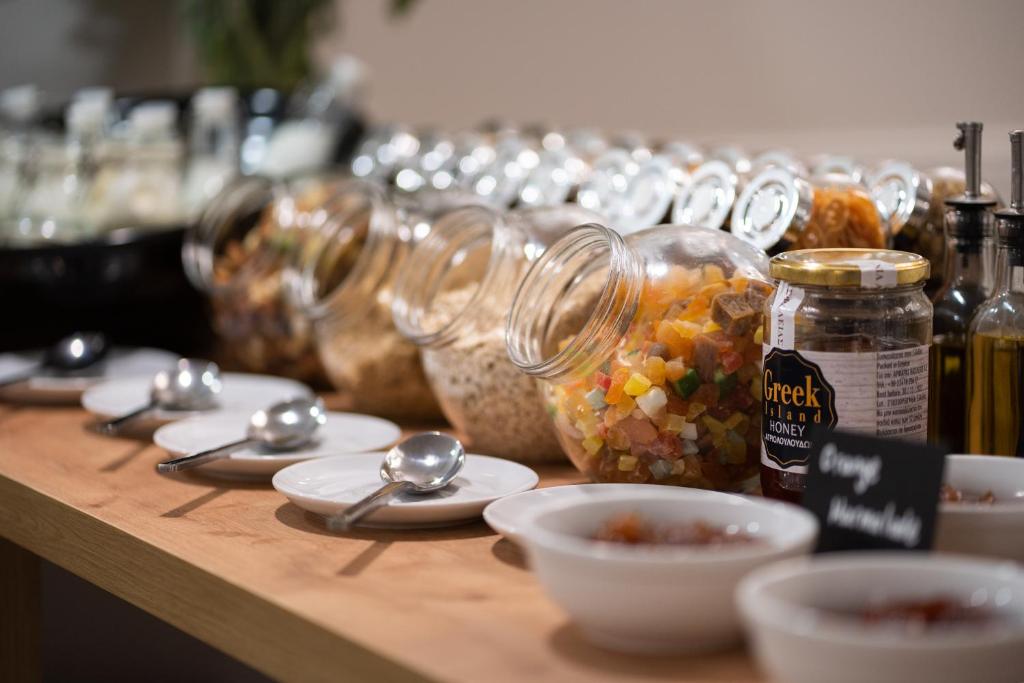 Pure Hotel by Athens Prime Hotels - Resim 17