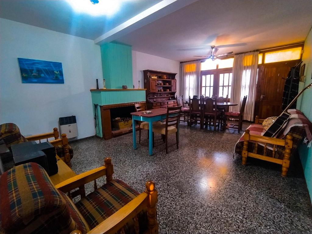 Posezení v ubytování Hostel De La Tana