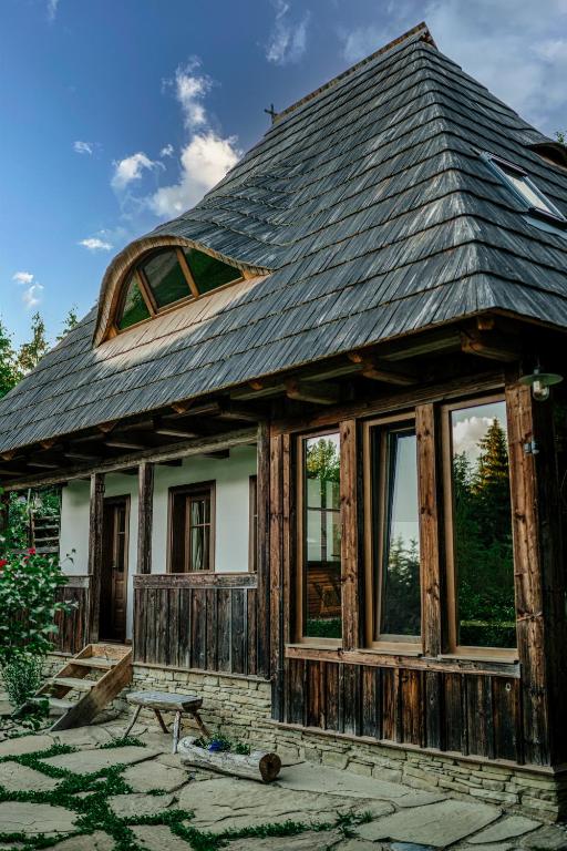 Casa de Vacanta Colibita Veche- pe malul lacului - Casa De Vacaciones