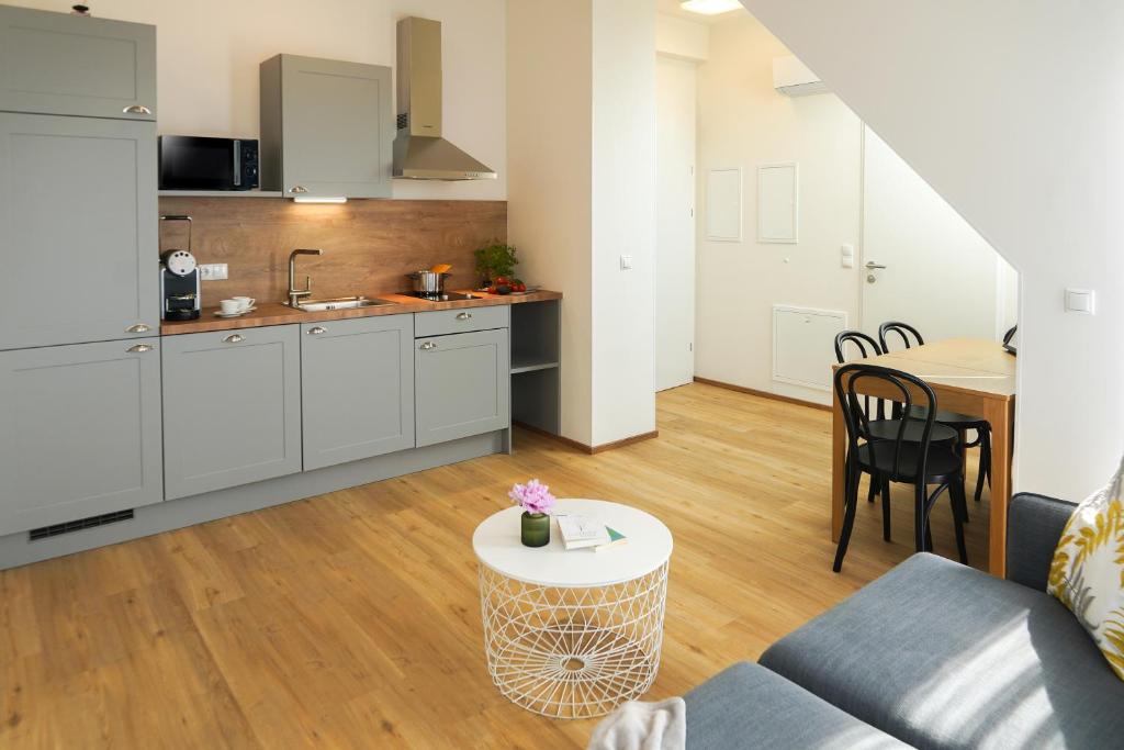 Citadines South Vienna - отзывы и видео