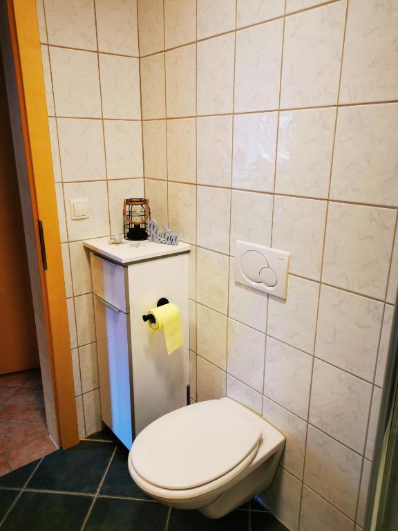 Koupelna v ubytování Haus Knoll