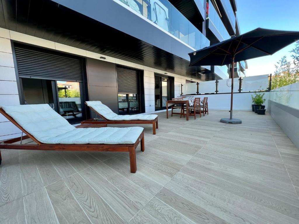 Balkón alebo terasa v ubytovaní Apartamento praia Canelas