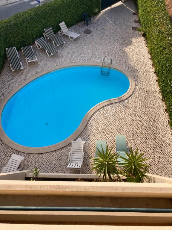 Výhled na bazén z ubytování Casa dos Salgados nebo okolí