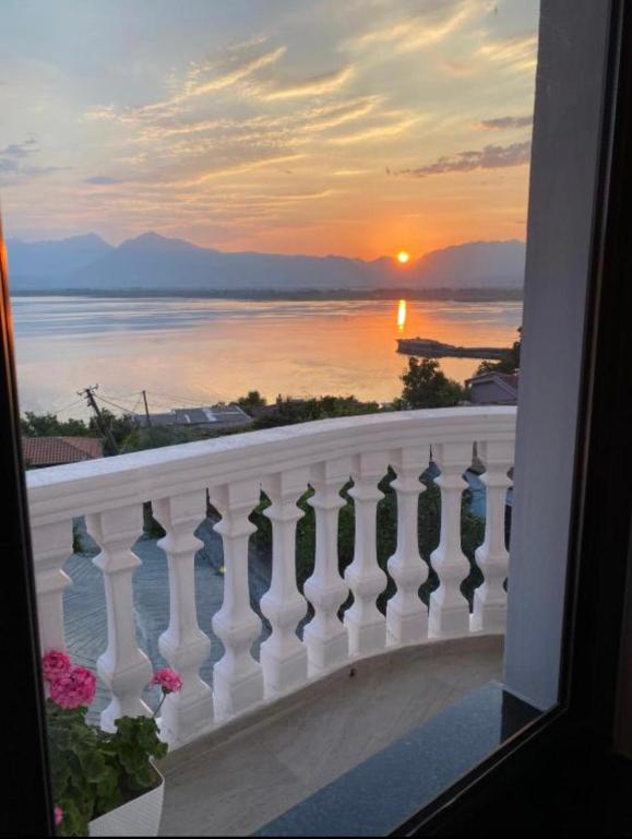 four generation hotel - Image 12