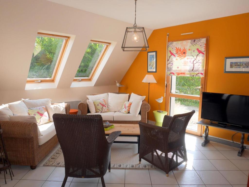 Holiday Home in Plouneour near Sandy Beach - Casa De Vacaciones De 3 Dormitorios