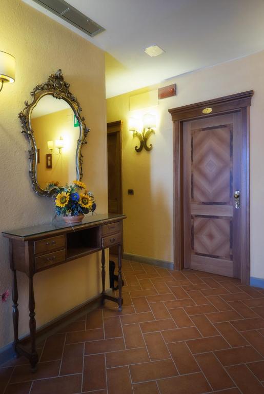 Fotografie z fotogalerie ubytování Hotel La Rosa v destinaci Ronta