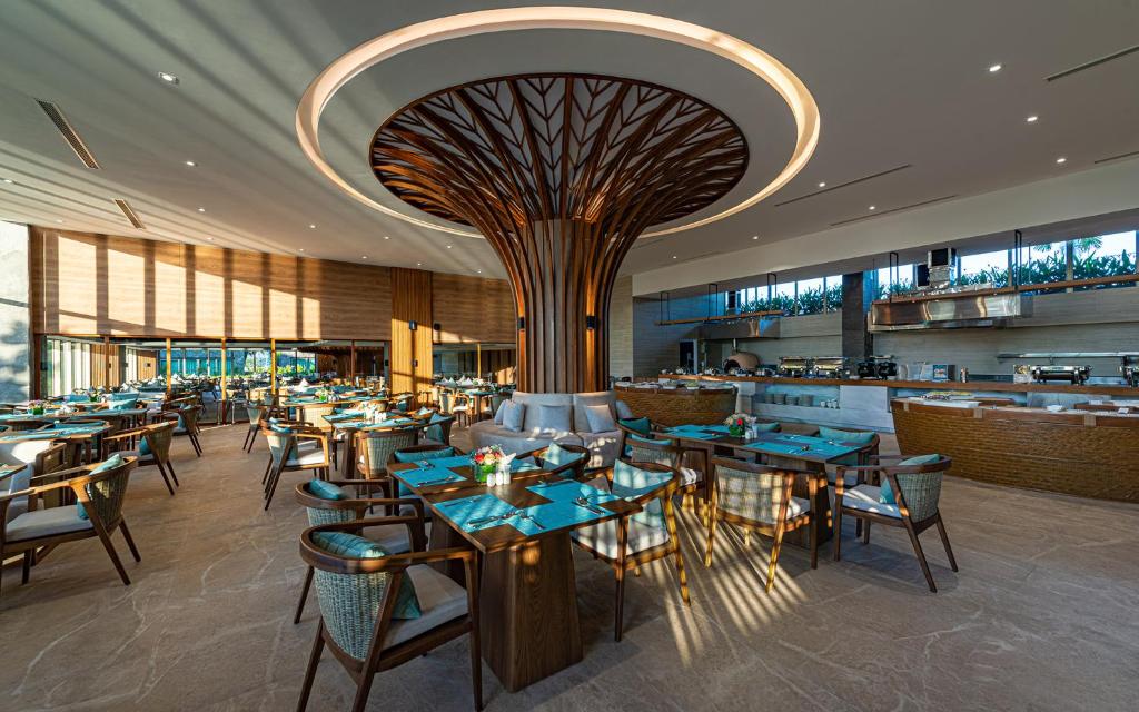Restaurace v ubytování Bellerive Hoi An Resort and Spa