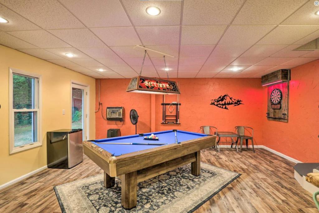 Roamer's Respite - Close to Town with Sunset Views in the Heart of Western  NC - No Added Fees, Includes Housekeeping, Sylva – Updated 2023 Prices