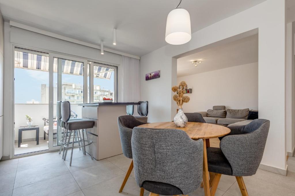 Posedenie v ubytovaní Modern apartment Marija