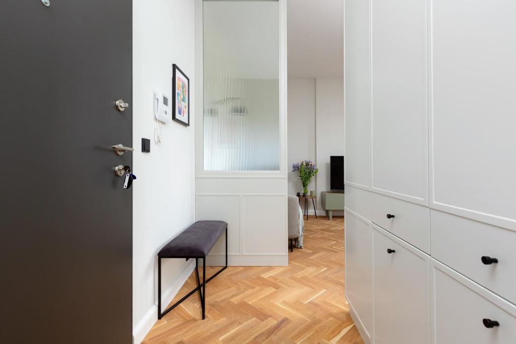 Fotografia z galérie ubytovania Warszawa Bohema Szwedzka Apartment by Noclegi Renters vo Varšave