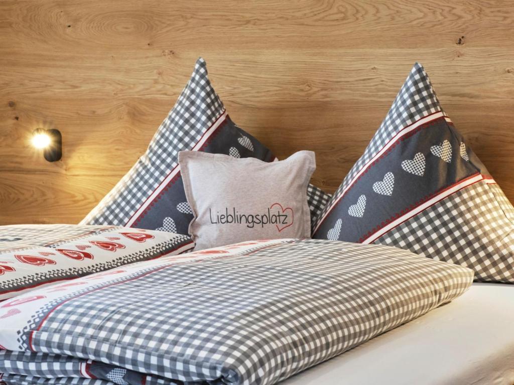 a bedroom with two beds with pillows on it at Haus Sonnengruß in Salem