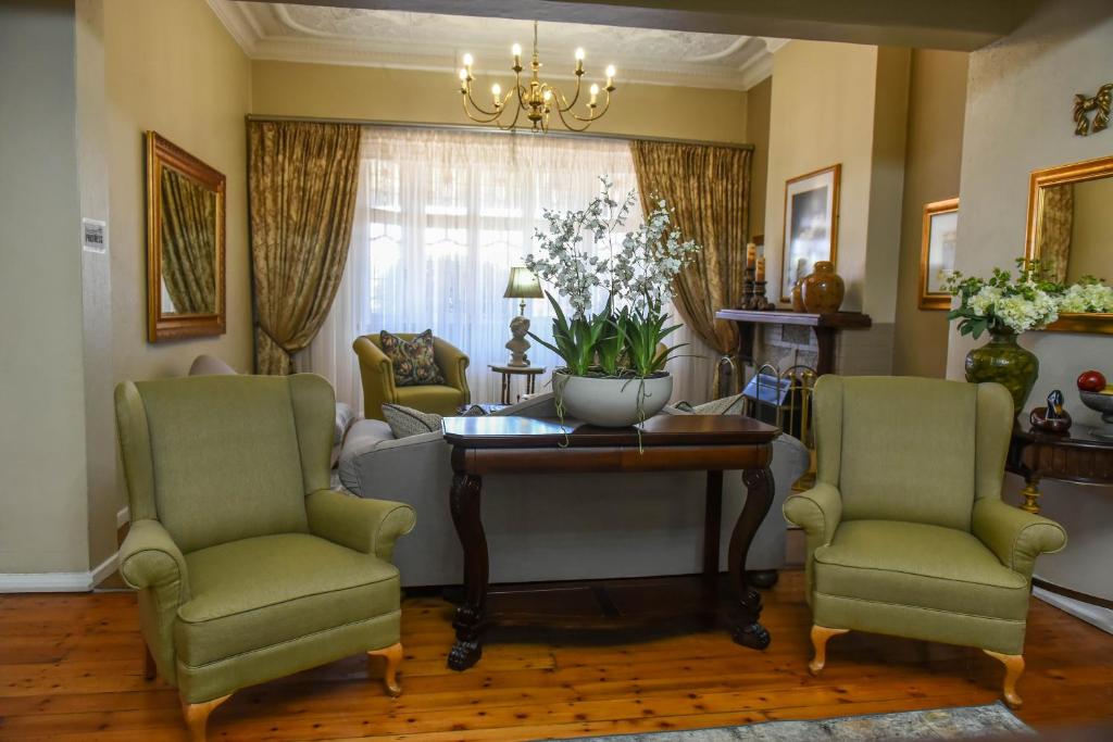 Χώρος καθιστικού στο Oxford Lodge Vryheid