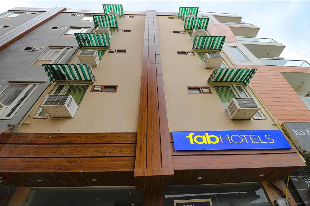 Imagem da galeria de FabHotel Lime Tree em Nova Deli