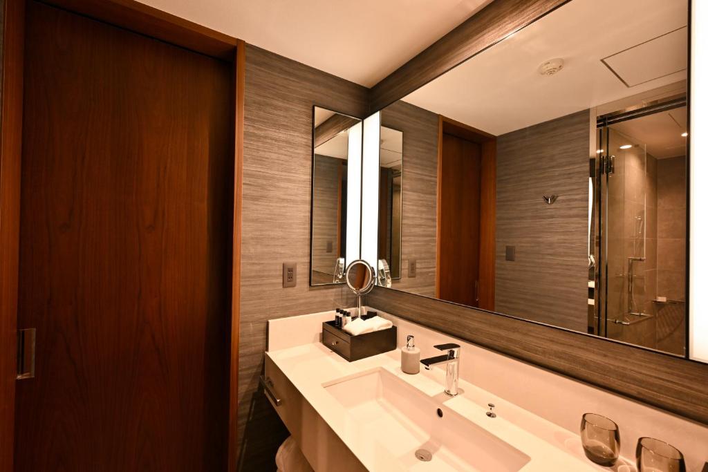 Ванная комната в Ryukyu Hotel & Resort Nashiro Beach