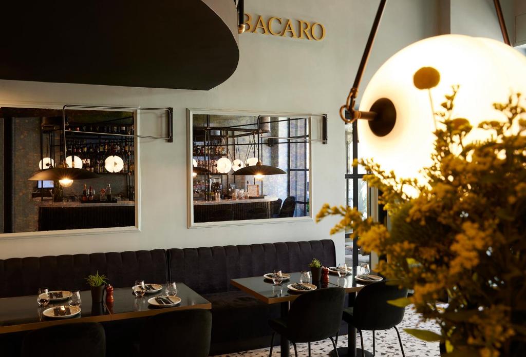 The Port Square Hotel - Resim 40