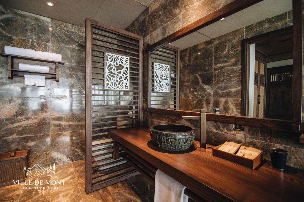 Ville De Mont Mountain Resort - 15