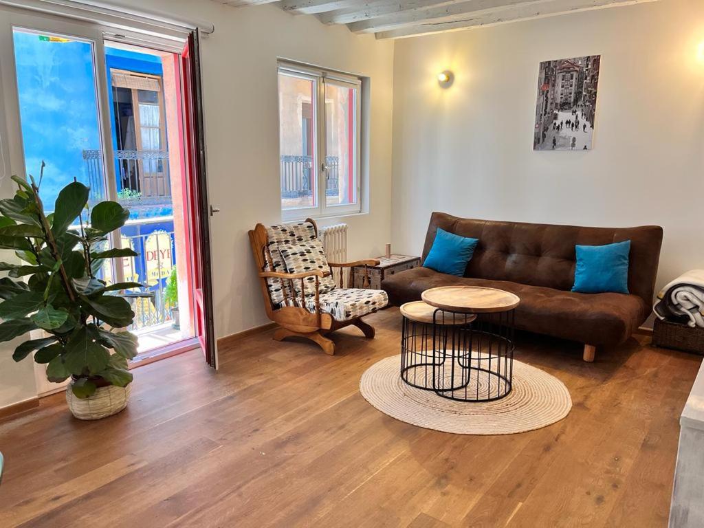 Posezení v ubytování Bilbao Old Town I by Aston Rentals