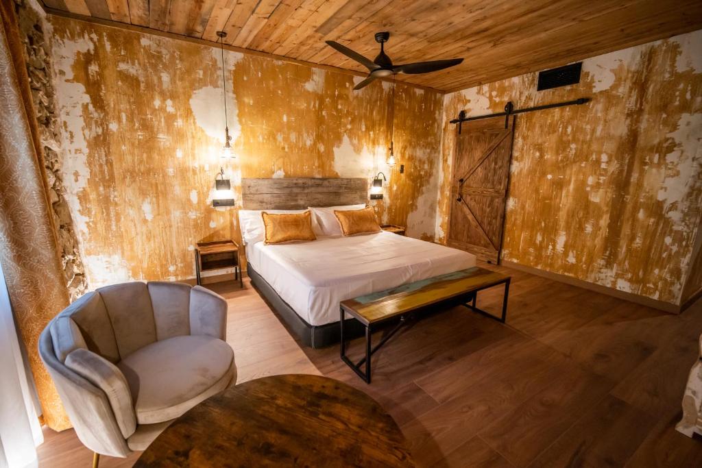 Postel nebo postele na pokoji v ubytování HOTEL SOMNIFABRIK
