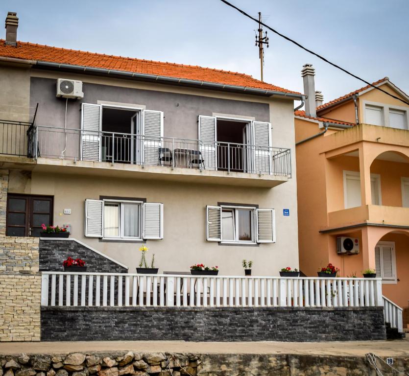 Budova, kde se apartmán nachází