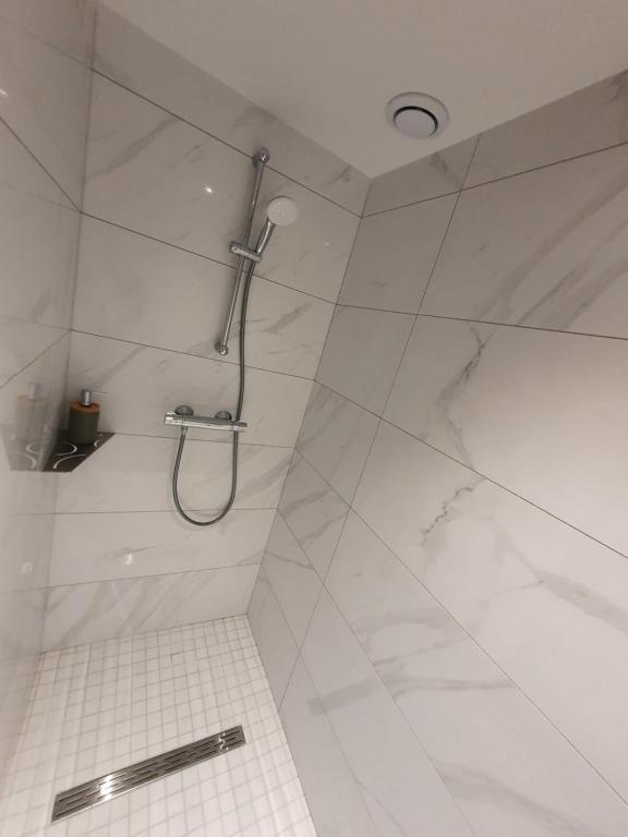 Koupelna v ubytování Eqynox Hotel