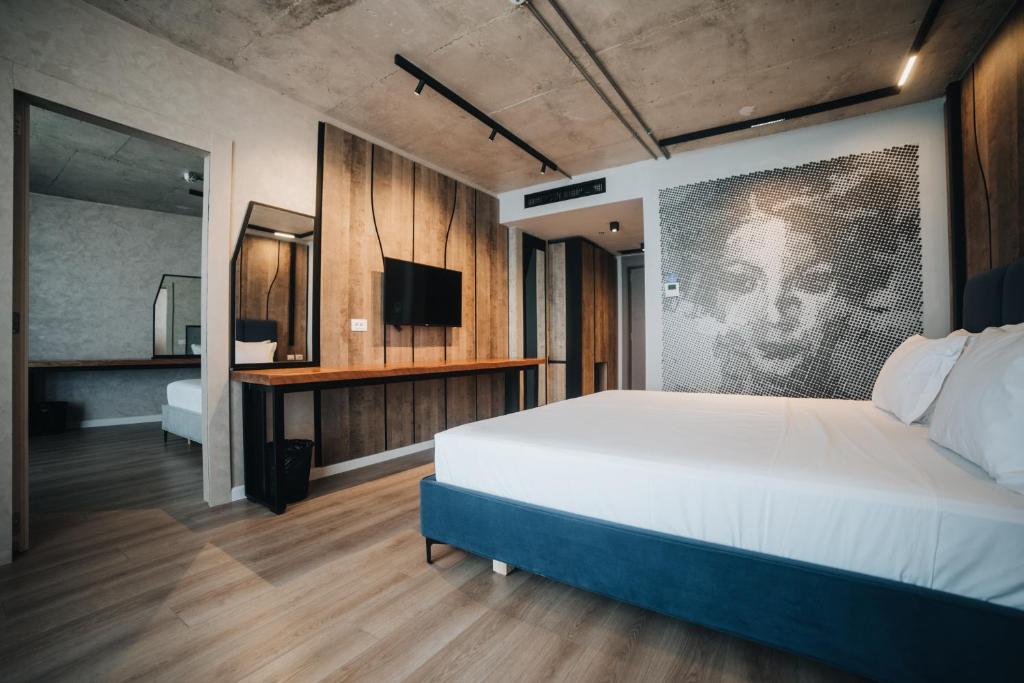 AMR Hotel - Durres