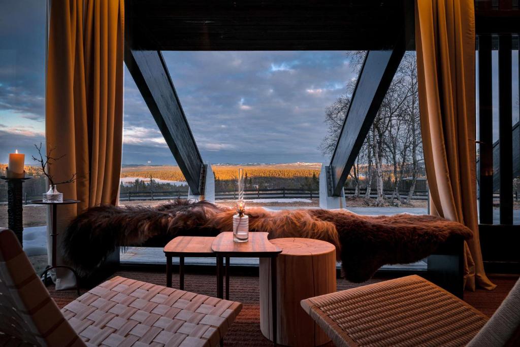 Posezení v ubytování Ranten Hotell Best Western Signature Collection