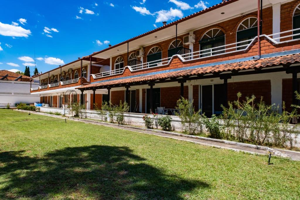 Budova, kde se hotel nachází