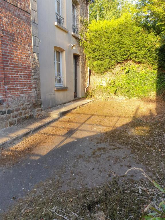 Fotografie z fotogalerie ubytování Saint Cyr du Bailleul - Maison v destinaci Saint-Cyr-du-Bailleul