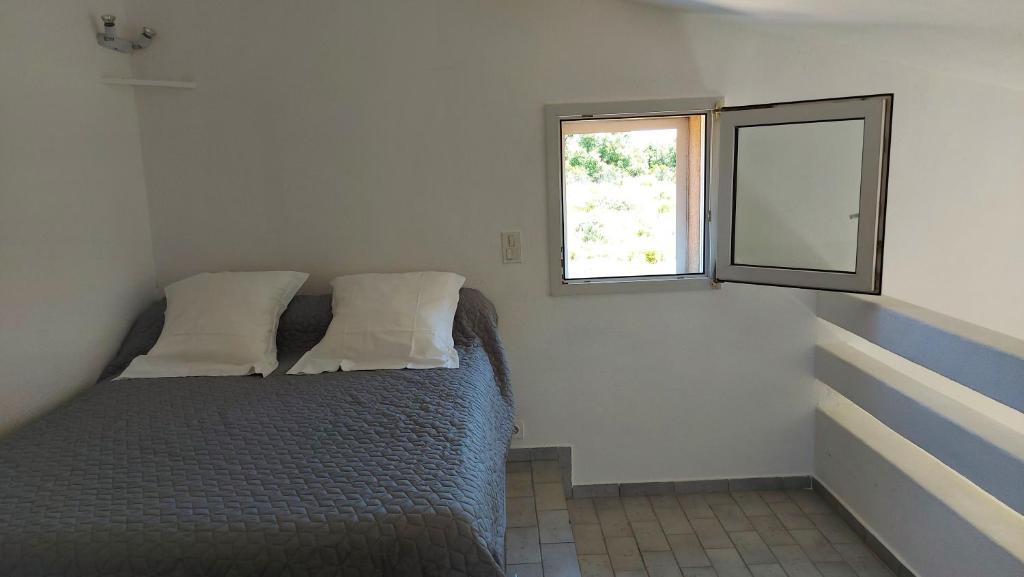 Fotografia z galérie ubytovania Mini villa dans une résidence proche de Porto Vecchio v destinácii Lecci