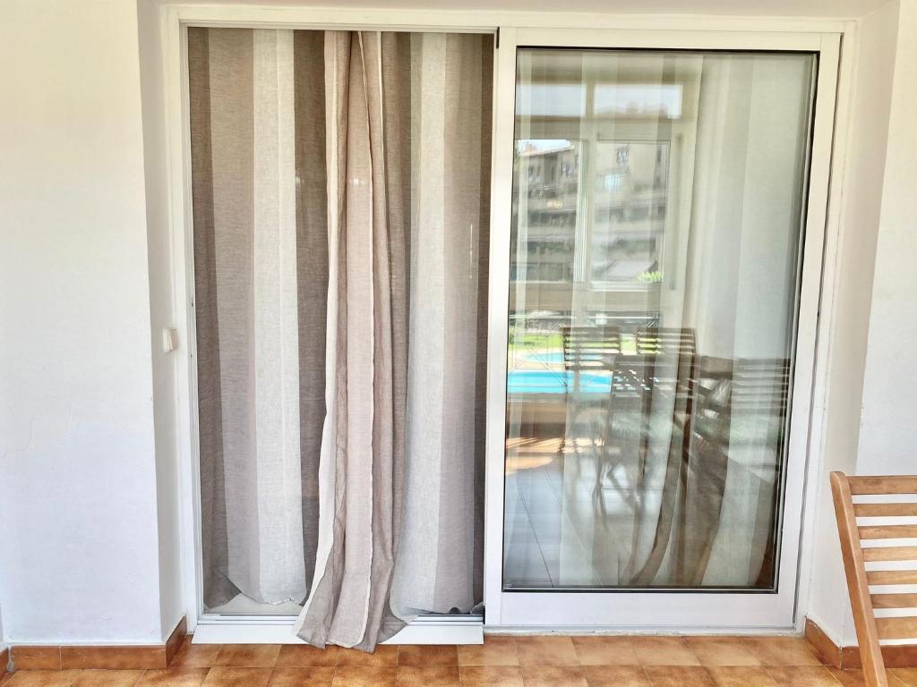 Fotografie z fotogalerie ubytování Alicante Golf Hoyo 18 4-6 Pax. piscina, wifi, parking privado. v destinaci Alicante